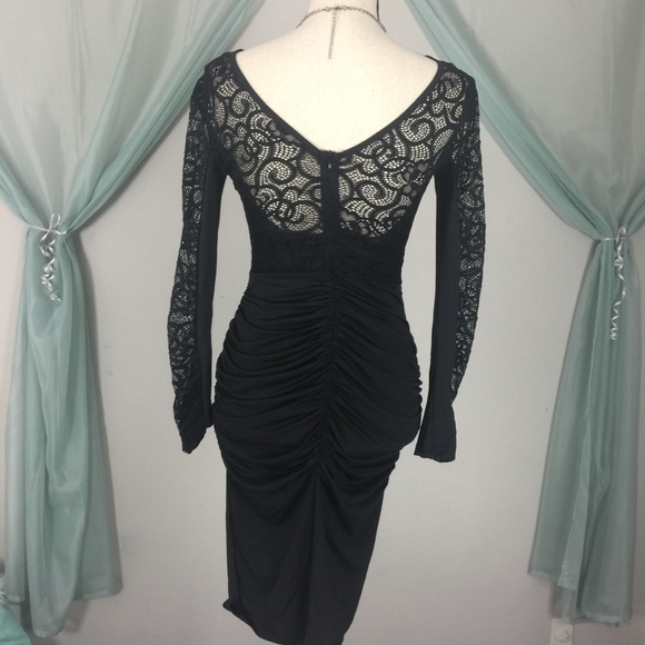 Gorgeous! Floral Appliqué Lace Ruched Dress - Picture 4 of 4